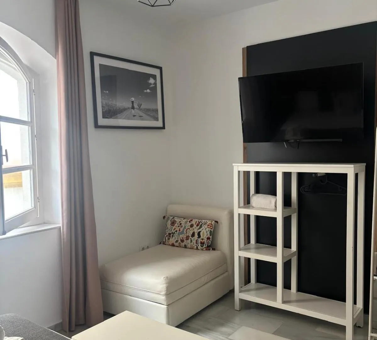 Isa Cadiz Apartamento 0*,