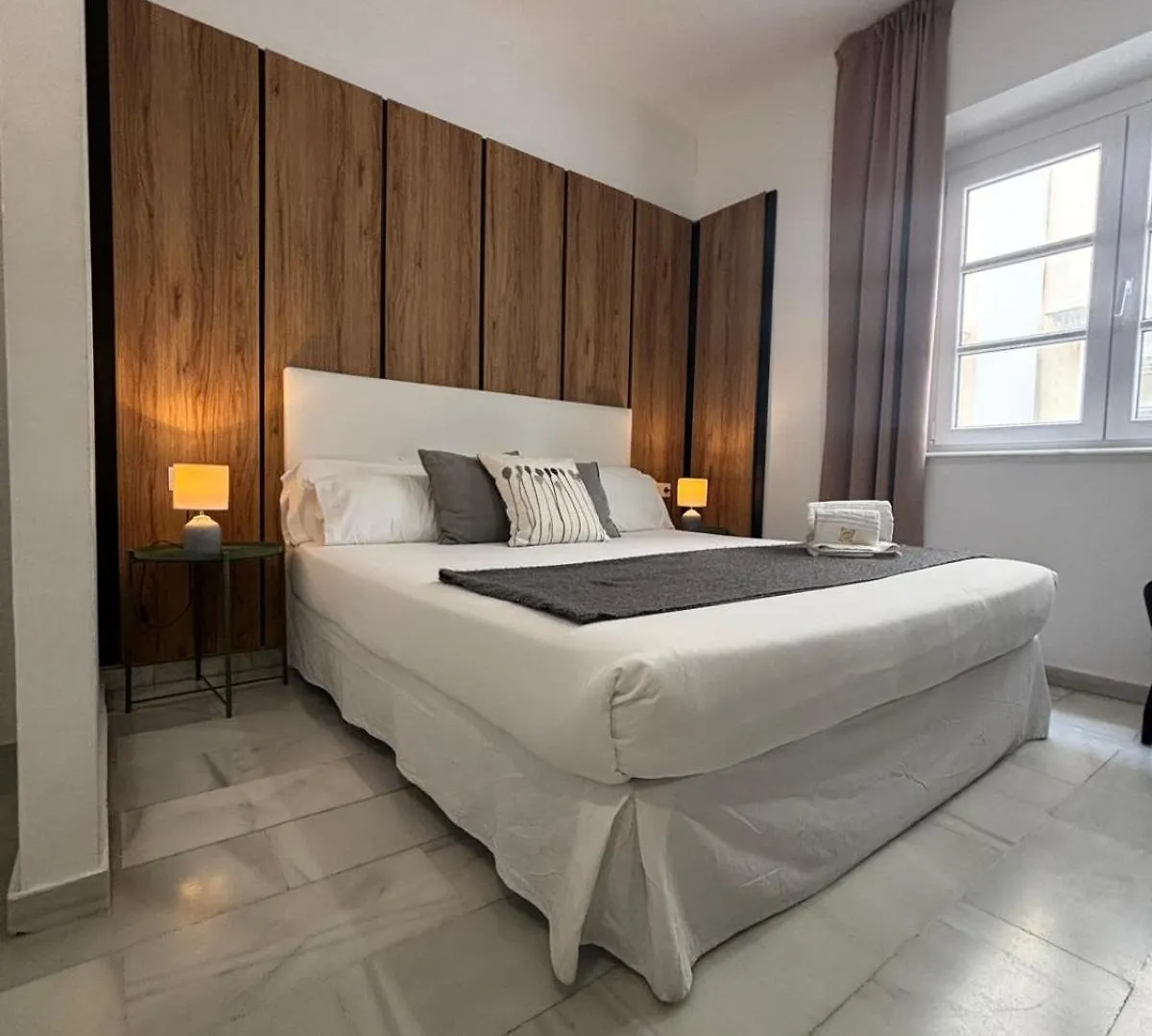 Apartament Isa Kadyks 0*,